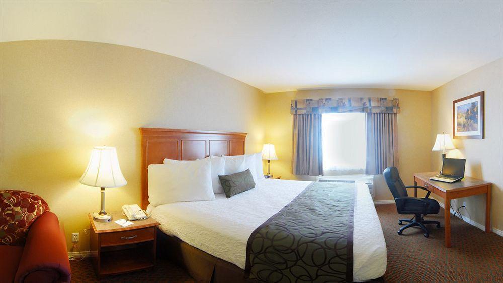 Best Western Plus Osoyoos Hotel & Suites Екстер'єр фото